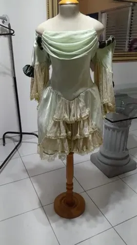 Fantasia vestido medieval tamanho M