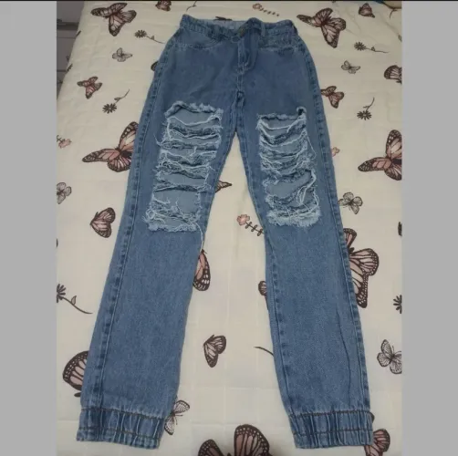 Calça Jeans Destroyed - Feminina