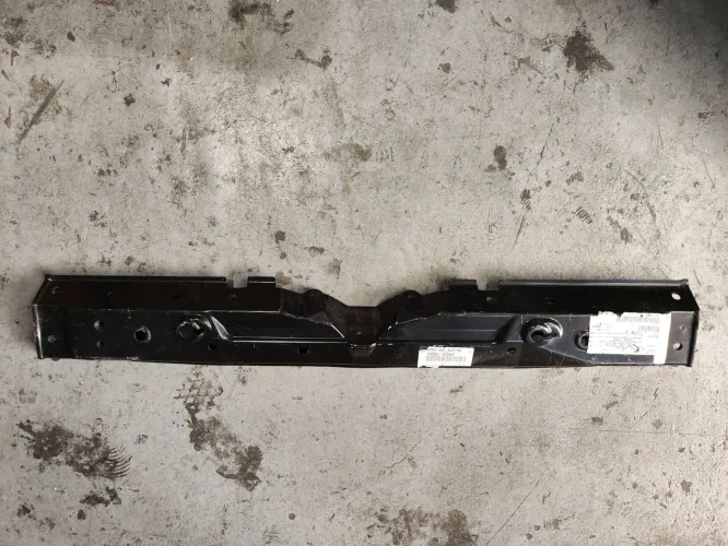 Painel frontal travessa Lexus CT200 2011 2012 2013 2014 2015 2016 2017