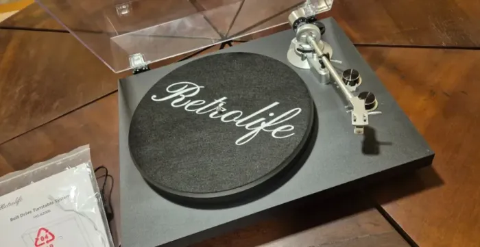 Toca Discos Belt Drive Com Bluetooth Retrolife