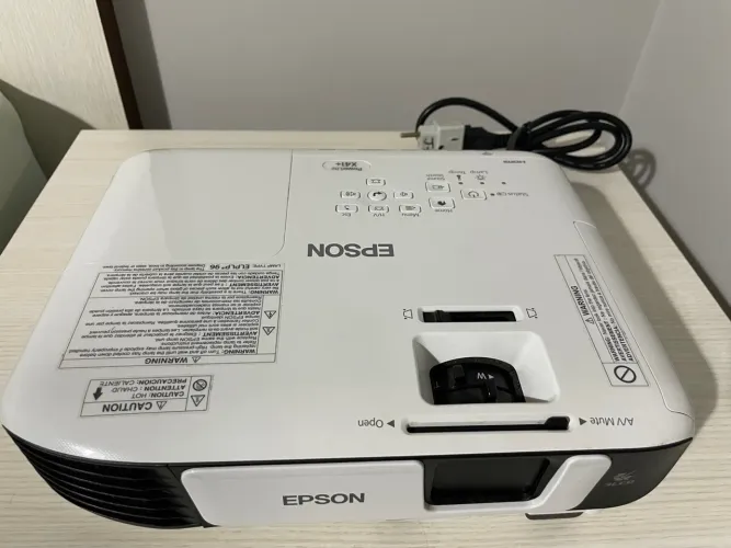 Projetor Epson PowerLite X41+