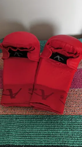 Luvas Para Kumite Karate 