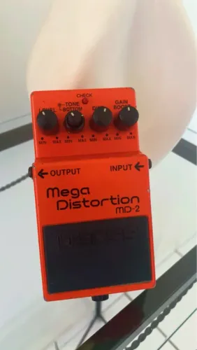Pedal Boss MD-2 Mega Distortion