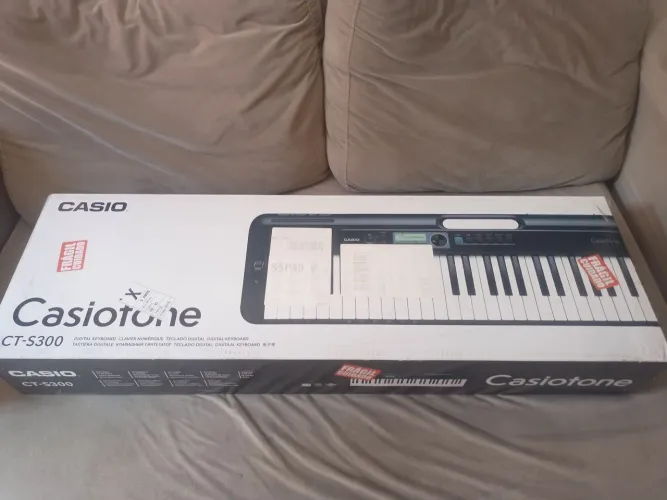 Teclado Casio CT-S300