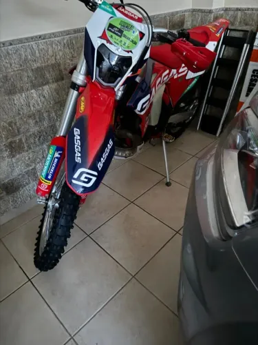 Gas Gas 300 2022 muito nova