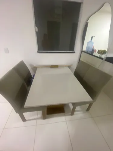 Cadeiras para mesa de jantar