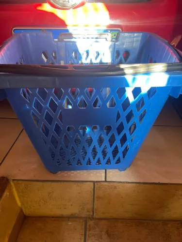 Cesto carrinho para comercio Mercado