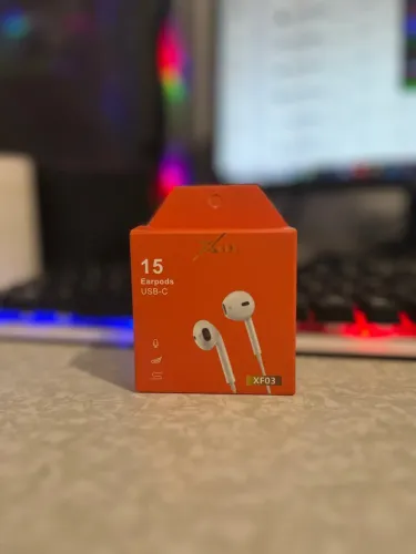 Fone de ouvido de fio entrada tipo-c