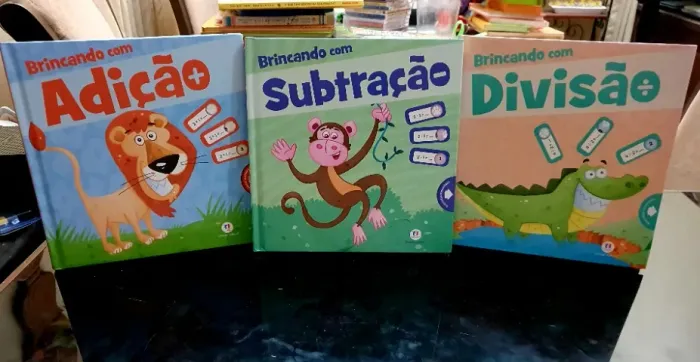 Coleção Brincando com as operações com 3 livros