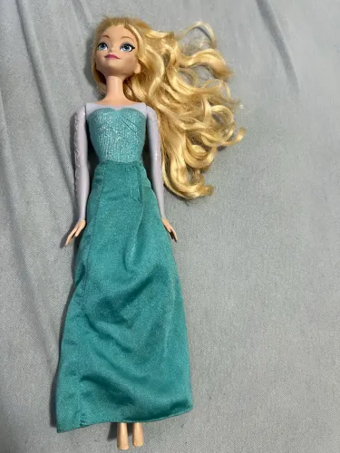 Boneca Elsa  frozen 