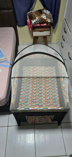 Vende-se berço infantil,  semi-novo