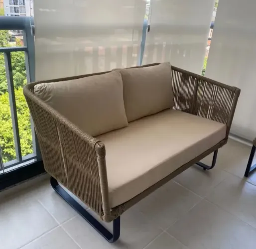 Sofá 2 lugares para varanda