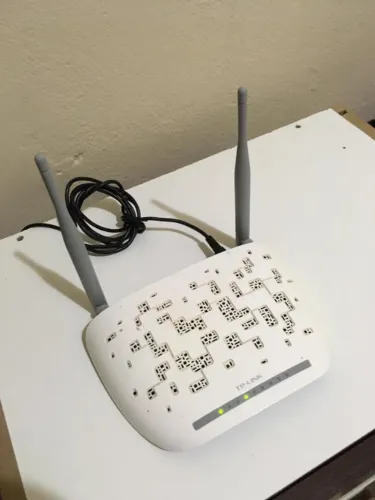 Roteador TP-Link TD-W8961N Branco DSL - Wi-Fi + Modem ADSL2+