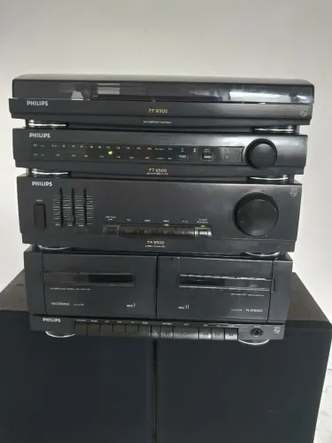 Som Philips As9300 mod. FT 9300 3x1 em bom estado 