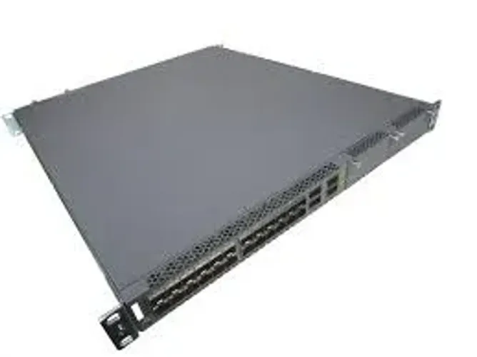 Switch Juniper Networks EX4600 24 portas SFP+ 1/10 