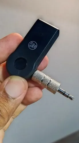 Adaptador Bluetooth para Som de carro