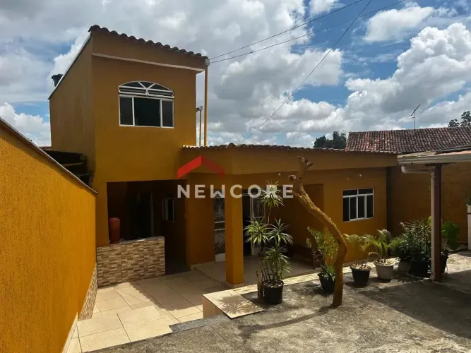 Casa em Rua Taboão da Serra - Itaipu (Barreiro) - Belo Horizonte/MG