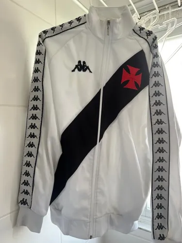 Jaqueta Kappa Branca com Detalhes em Preto e Vermelho