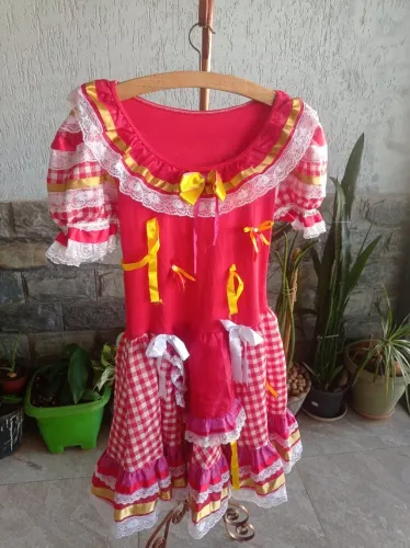 Vestido de quadrilha adulto 35,90/ Ler descrição antes d chamar 