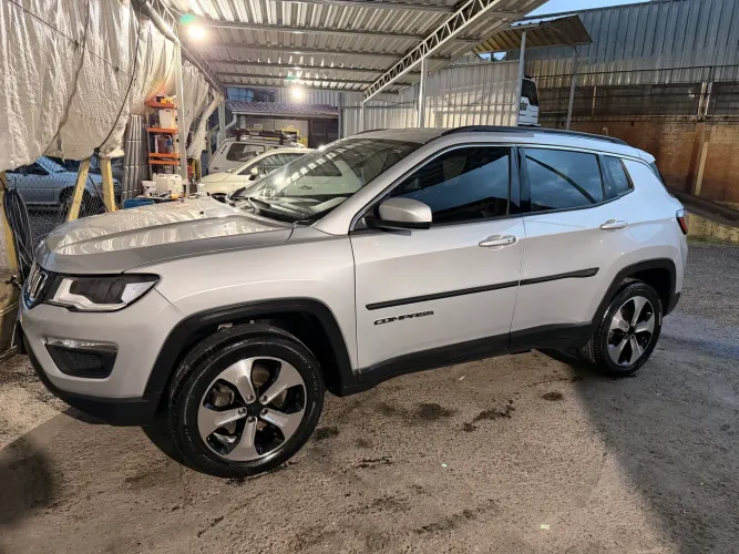 Jeep Compass Longitude 2.0 4X4 Dies. 16V Aut. 2017