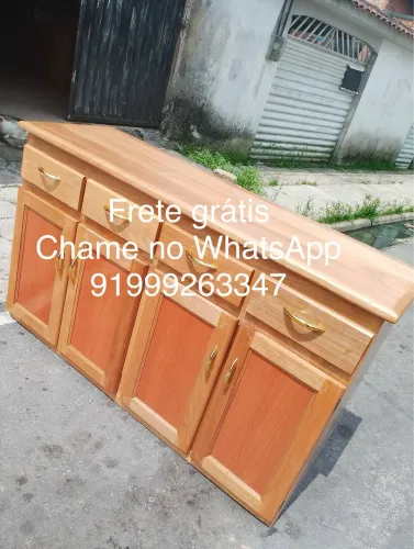 Balcão de madeira para cozinha 