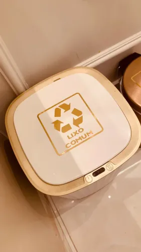 LIXEIRA COM SENSOR