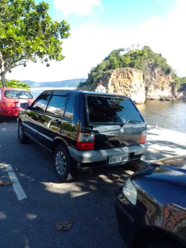 Fiat Uno Mille Celeb/celeb.econ 1.0 F.flex 4P 2011