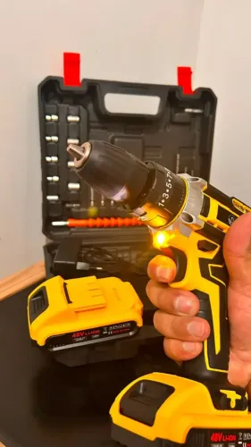 Parafusadeira e Furadeira Bateria 48V Completa na Maleta + 2 Baterias (Parcelo no Cartão)
