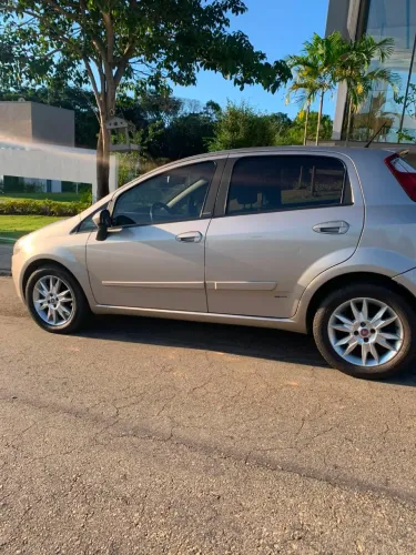Fiat Punto Essence 1.6 Flex 16V 5P 2012