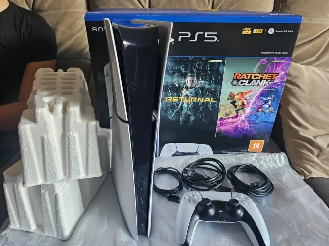 PS5 SLIM COMPLETO IMPECÁVEL C 02 JOGOS E NOTA FISCAL