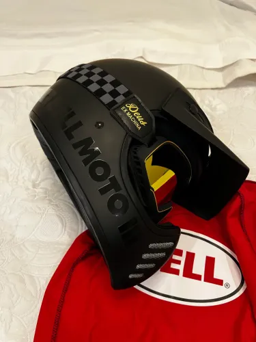 Bell moto 3 