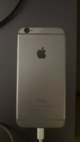iPhone 6s - Desbloqueado - 64 GB - PERFEITO ESTADO