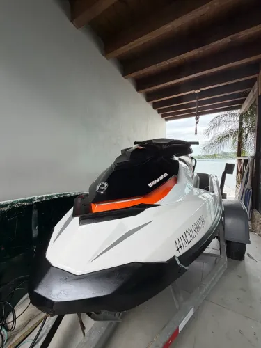 Jet ski GTI 130 com Carretinha