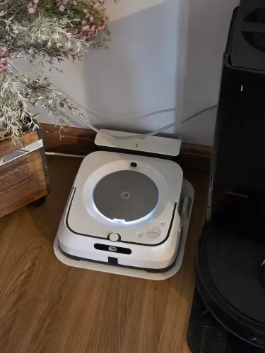 Robô passa pano iRobot Brava Jet M6