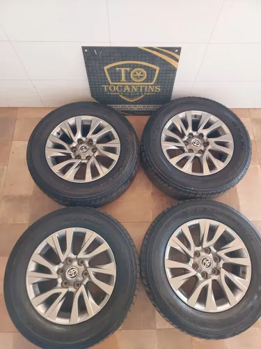 Rodas aro 18 originais HILLUX SW4
