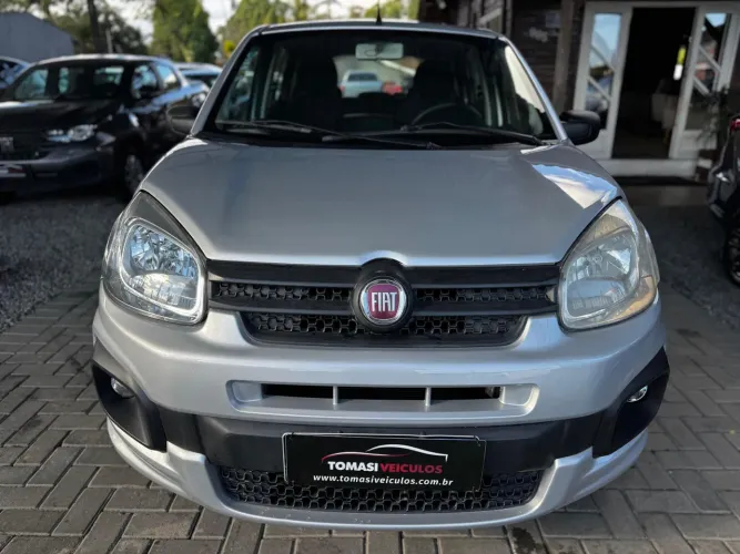 Fiat Uno Attractive 1.0 Flex 6V 5P 2017