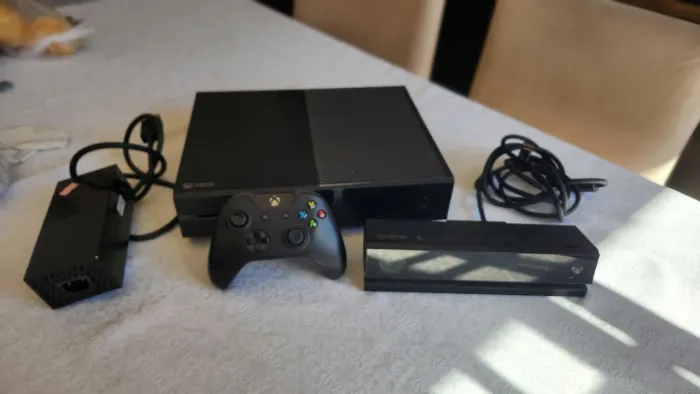 Vendo ou troco Xbox One