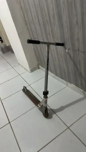 Patinete Razor Original em Alumínio - Dobrável e Resistente (Maceió)