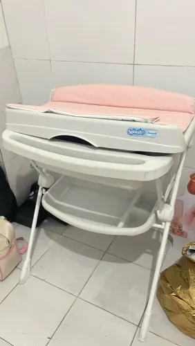 Trocador com banheira