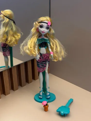 Monster High - Lagoona Blue | Skull Shores