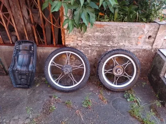 Peças da Suzuki Intruder 125