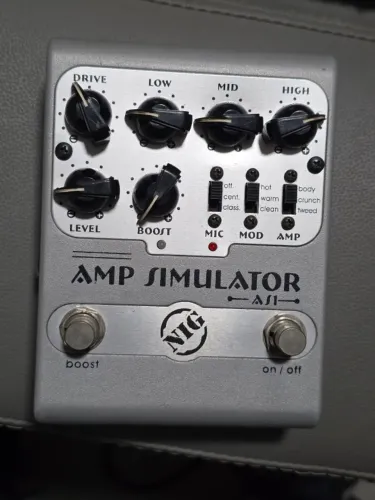 Amp simulator Nig muito novo, excelente pedal