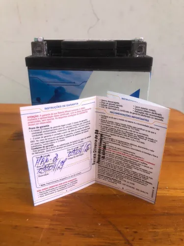 Bateria de moto nova
