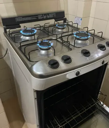 FOGÃO BRASTEMP INOX 4 BOCAS - COMPLETO E FUNCIONANDO PERFEITAMENTE