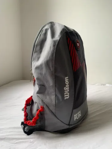 Mochila Wilson Cinza e Vermelha