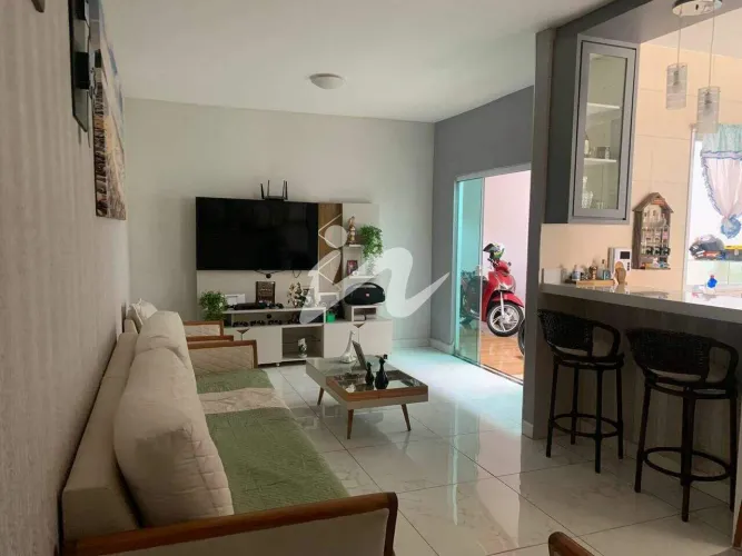 Casa com 3 dormitórios à venda, 89 m² por R$ 450.000,00 - Novo Mundo - Uberlândia/MG