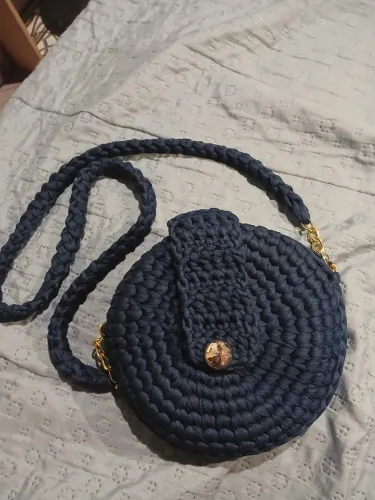 Desapegos (cada bolsa 20$)