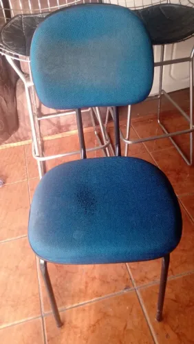 Cadeira estofada