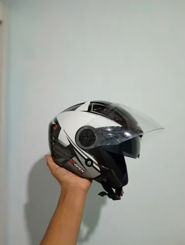 Fw3 com óculos interno<br>300