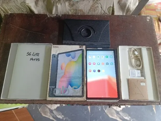 Samsung Tab S6 Lite 128 gb + Acessórios  R$ 1100
